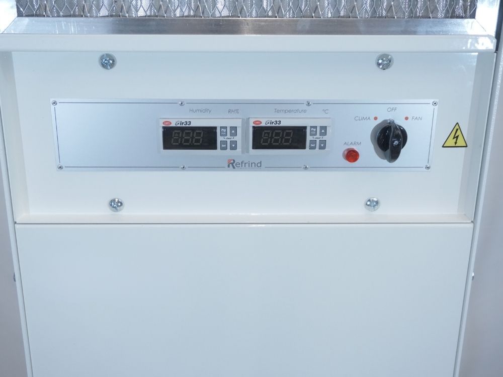 Custom Industrial Air Conditioners | Refrind Discover custom solutions like Refrind Industrial Air Conditioners. Designed and manufactured for your company's environments.