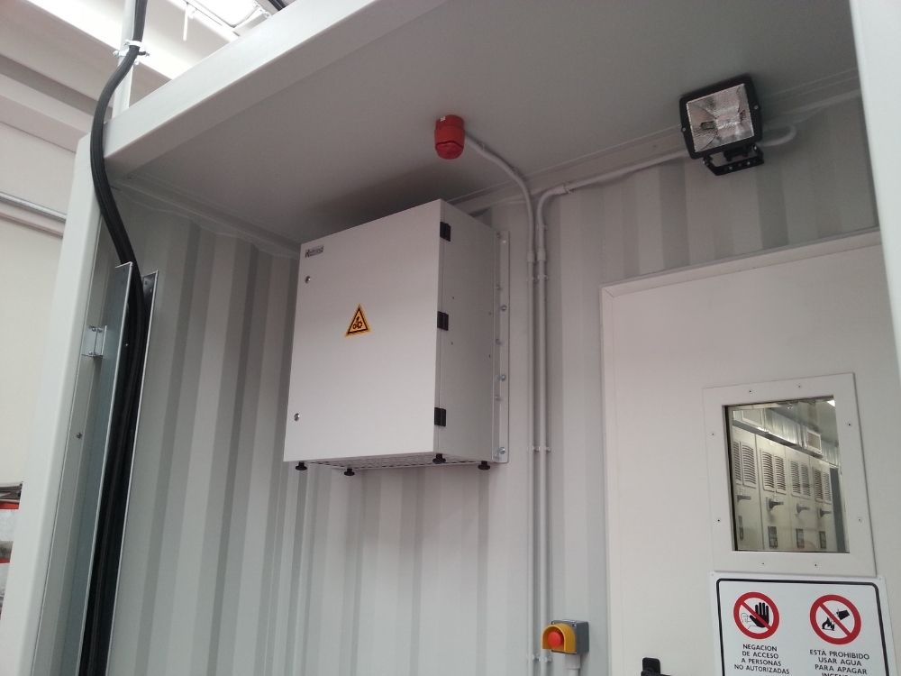 Sistemi di pressurizzazione custom | Refrind Scopri le Soluzioni custom come i Sistemi di pressurizzazione custom di Refrind. Ideati, progettati e realizzati per gli ambienti della tua azienda